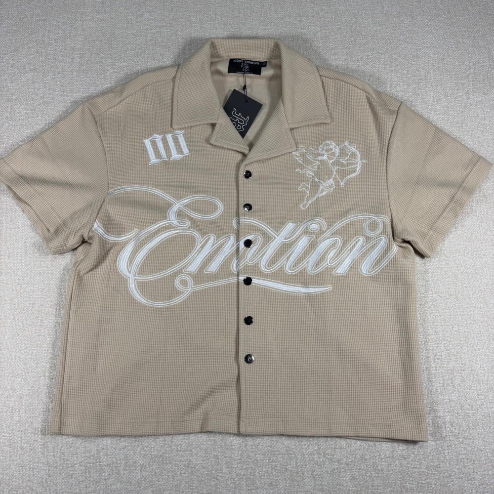 Mixed Emotion Men Tan Waffle Knit Embroidered Cherub Short Sleeve Shirt M NEW